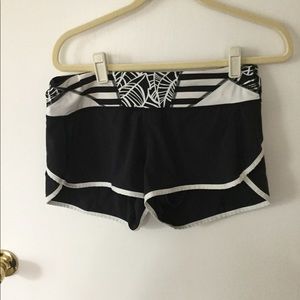 Lululemon Speed Shorts size 8